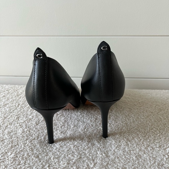 Coach heels size 6.5 - Picture 4 of 5